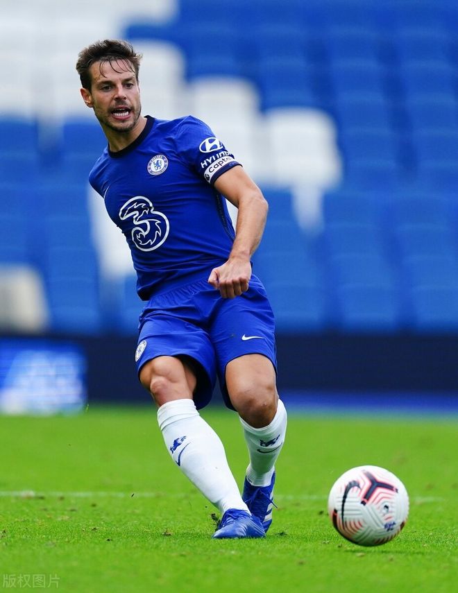 开云体育app刚刚!赛后马德里竞技调整名单以备英超风云突变夏洛特黄蜂转会期完成体检,主帅态度——压力陡增(国少主帅安东尼奥简历)